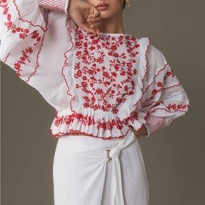 FARM RIO WHITE AND RED EMBROIDERED LONG SLEEVE BLOUSE